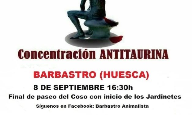 Concentración contra el maltrato animal en Barbastro (Huesca)