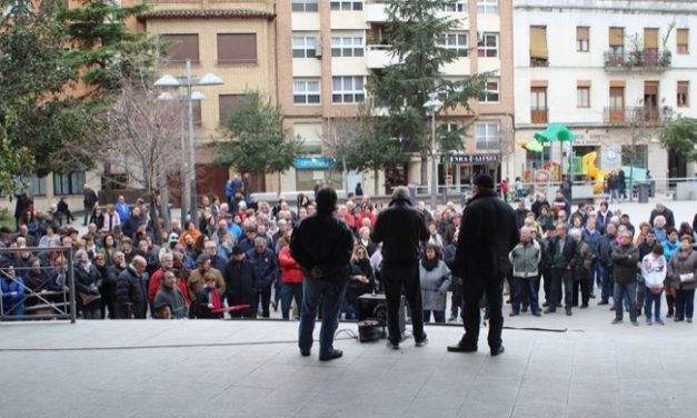 Concentración por la reivindicación de las pensiones en Binéfar (Alicante)