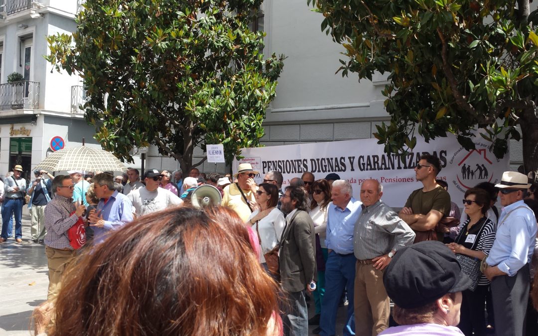 El PCPE en las manifestaciones de pensionistas en Granada