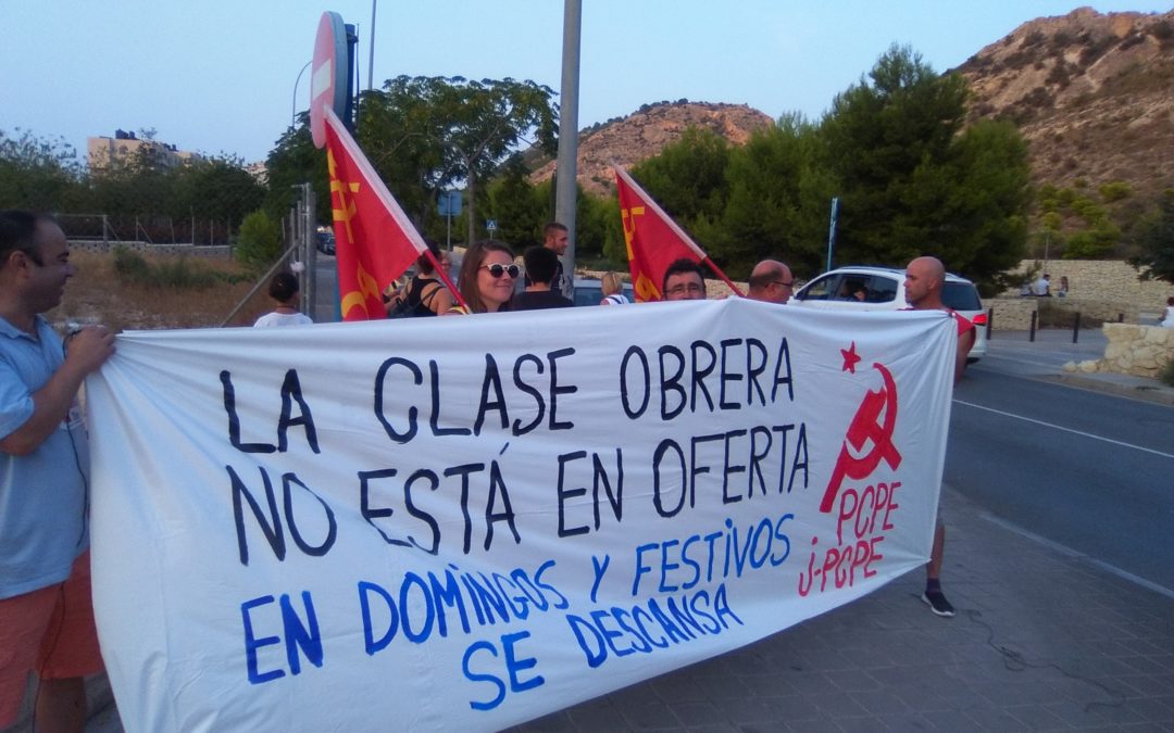 Crónica sobre las movilizaciones en agosto contra el trabajo en domingos y festivos en Alacant