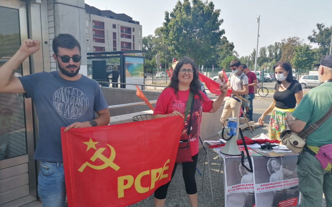 El PCPE acude a un acto contra la OTAN en Toulouse convocado por el POLO de Reconstrucción Comunista en Francia (PRCF)