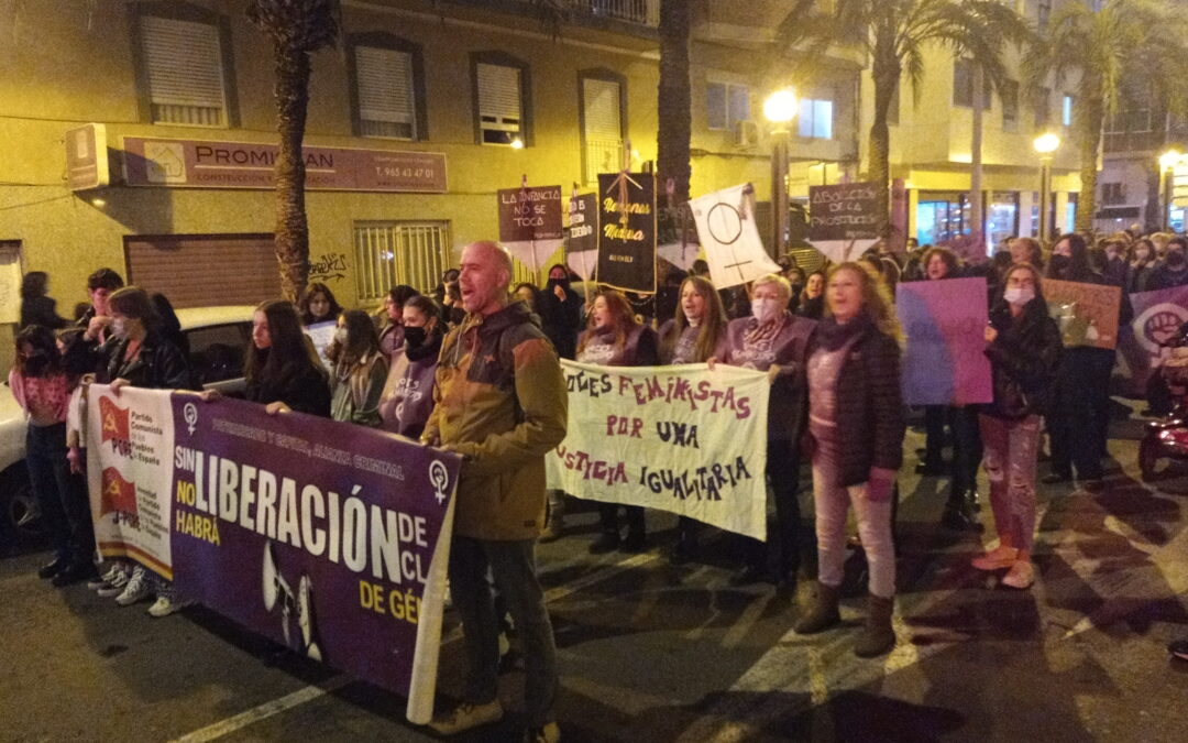 [Elx] 8M, manifestación por la liberación de la mujer trabajadora
